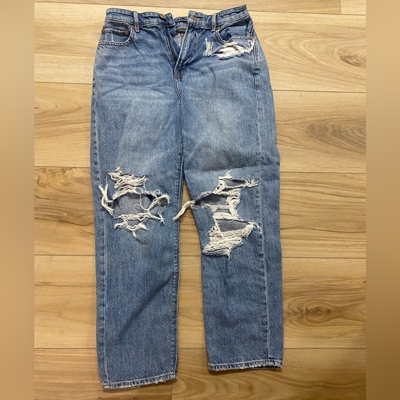 American Eagle Outfitters Denim - American Eagle - High Rise Jean